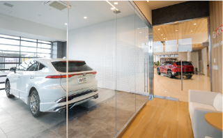 釧路トヨタ音更店　プレゼンテーションルーム